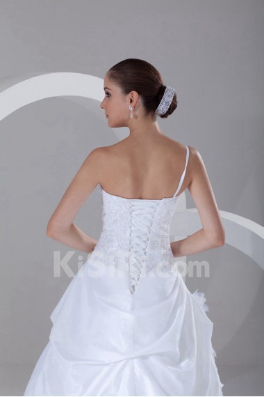 Taffeta Sweetheart A Line Gown with Hand-made Flowers