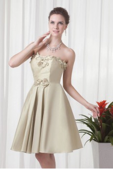 Taffeta Sweetheart Knee Length Dress with Embroidery