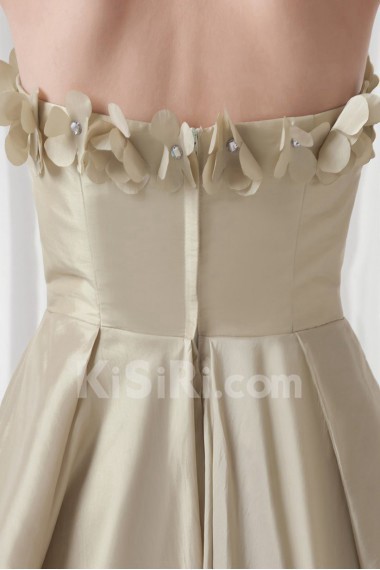 Taffeta Sweetheart Knee Length Dress with Embroidery