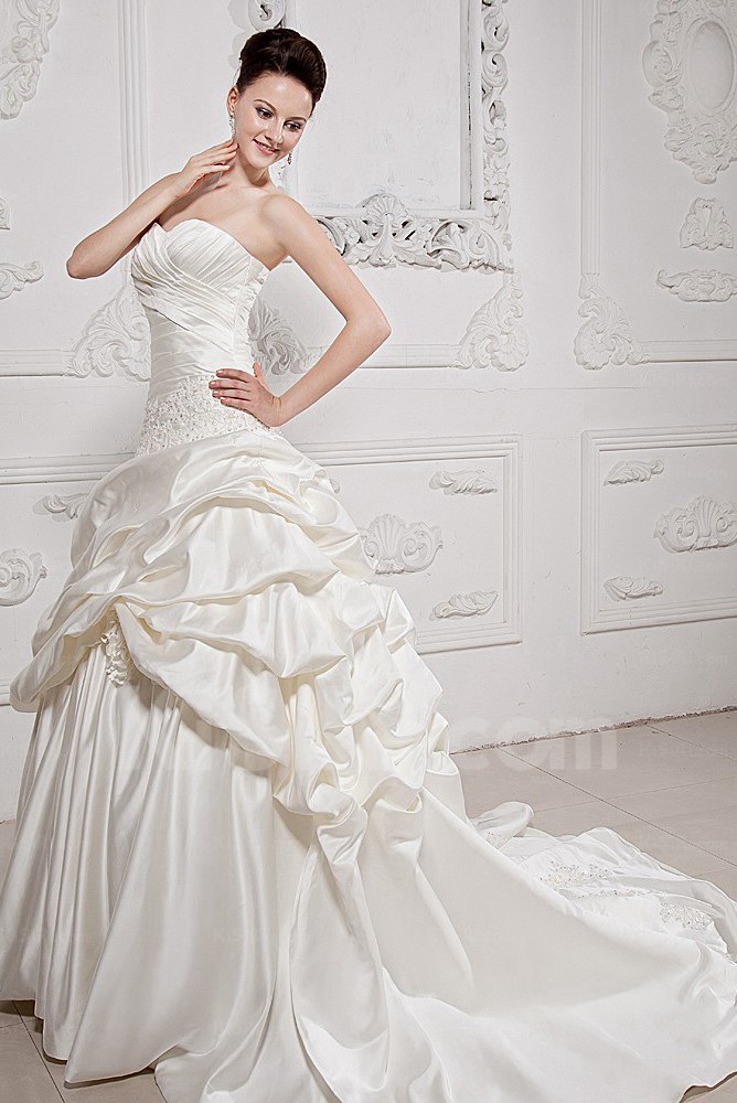 Satin Sweetheart Ball Gown - KiSiRi