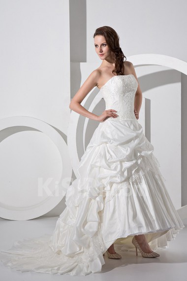 Satin and Taffeta Scoop Neckline Ball Gown