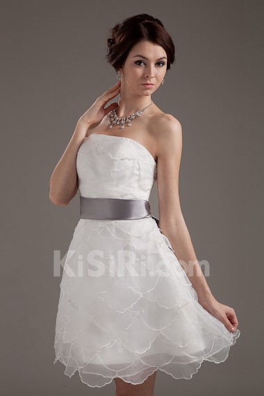 Yarn Strapless Short Dress with Sash and Ruffle