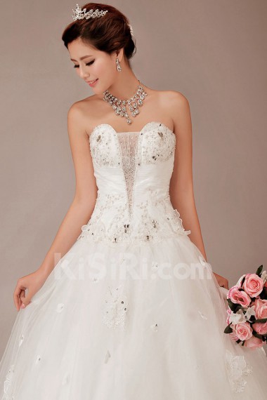 Tulle Sweetheart Chapel Train Ball Gown with Crystals