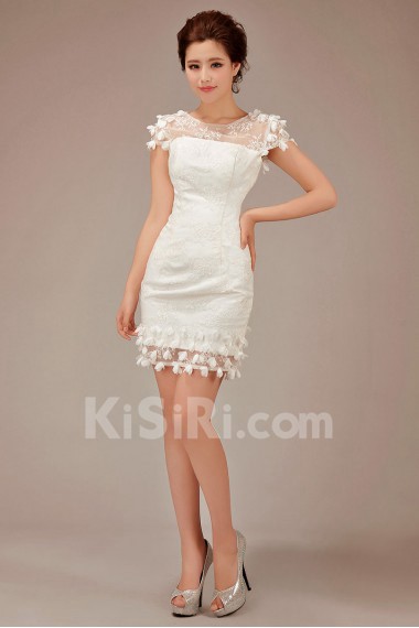 Tulle Bateau Neckline Short Sheath Dress with Applique