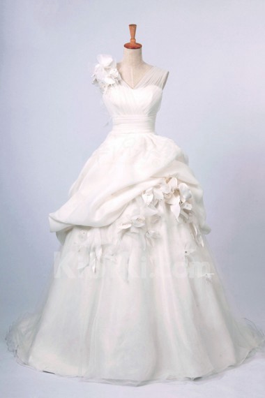 Organza Straps Neckline Ball Gown Dress with Handmade Flowers