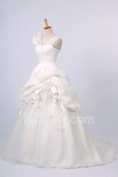 Organza Straps Neckline Ball Gown Dress with Handmade Flowers