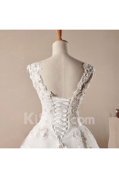 Lace V-neck Ball Gown Dress with Pearls