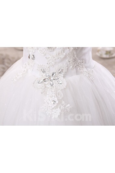 Lace and Tulle V-Neck Ball Gown Dress with Beading