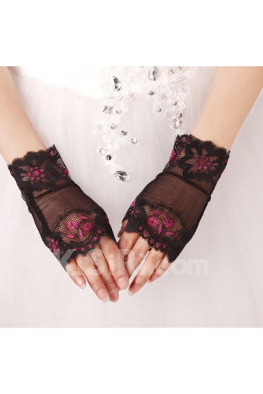 Lace Fingerless Wrist Length Wedding Gloves