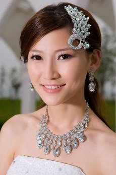 Alloy Wedding Headpiece With Rhinestone