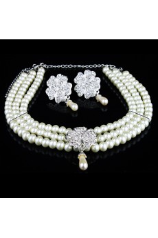 Rhinestones Flower and Pearls Wedding Jewelry Set,Including Earrings and Necklace