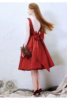 Satin Square Knee-Length Sleeveless A-line Dress with Bow