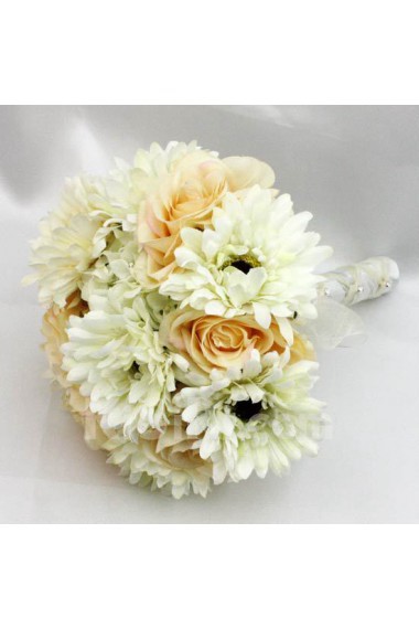 Vivid Romantic Ivory And White Wedding Bridal Bouquet