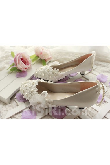 Handmade Lace Wedding Shoes with Imitation Pearls