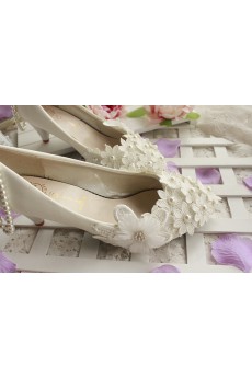 Handmade Lace Wedding Shoes with Imitation Pearls