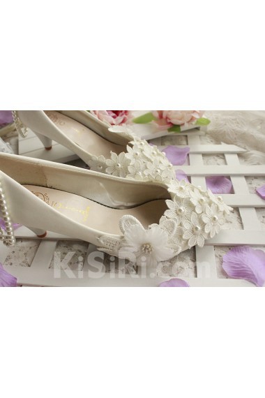 Handmade Lace Wedding Shoes with Imitation Pearls