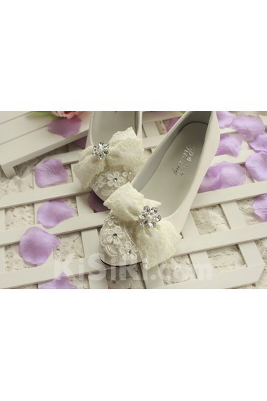 Handmade Lace Bow Wedding Shoes with Rhinestone