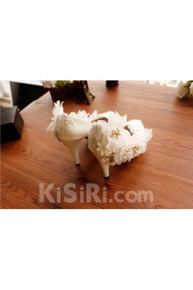 Handmade Flowers Wedding Shoes with Imitation Pearls