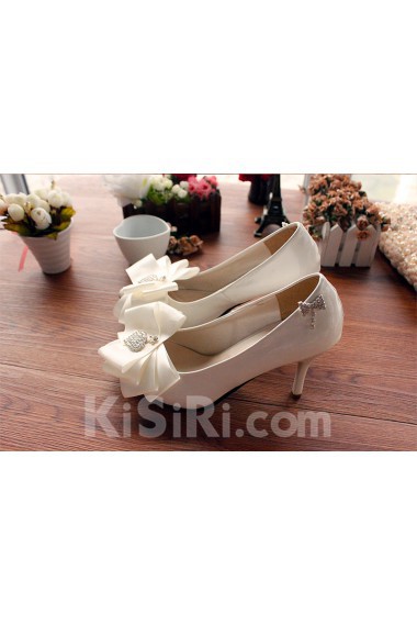 Handmade Lace Bow Wedding Shoes with Rhinestone