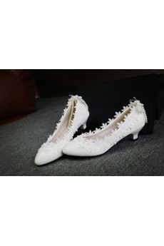 Handmade Lace Flowers Wedding Shoes with Imitation Pearls