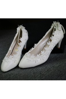 Handmade Lace Flowers Wedding Shoes with Imitation Pearls