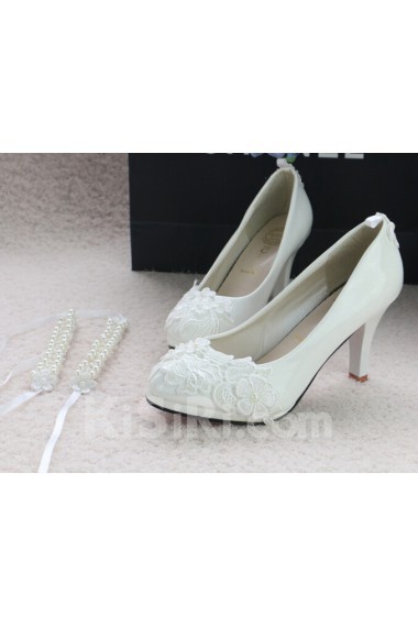 Handmade Lace Flowers Wedding Shoes with Imitation Pearls