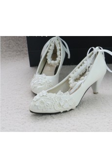 Handmade Lace Flowers Wedding Shoes with Imitation Pearls