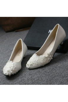 Handmade Lace Flowers Wedding Shoes