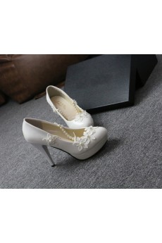 Handmade Lace Flowers Wedding Shoes with Imitation Pearls