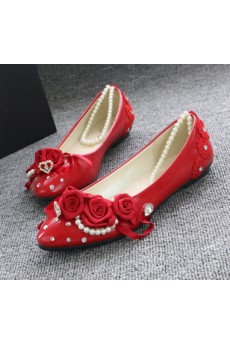 Handmade Lace Flowers Wedding Shoes with Imitation Pearls and Rhinestone