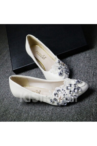 Handmade Lace Flowers Wedding Shoes with Rhinestone