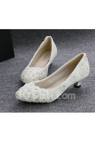 Handmade Lace Flowers Wedding Shoes with Rhinestone