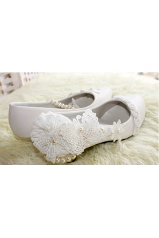 Handmade Lace Flowers Wedding Shoes with Imitation Pearls and Bows