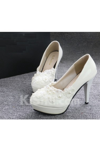 Handmade Lace Flowers Wedding Shoes with Imitation Pearls