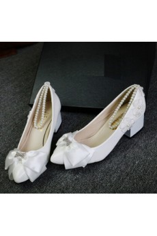 Handmade Lace Bow Wedding Shoes with Imitation Pearls and Rhinestone