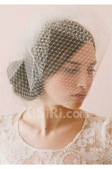 White Yarn Wedding Headpieces