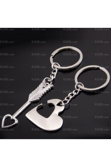 His and Hers Couples Elegant Zinc Alloy?Heart-shaped Keychain (A Pair)