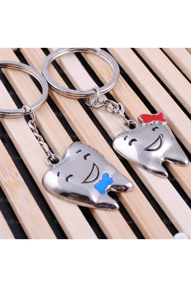 Couples Elegant Small Pendant Zinc Alloy Tooth Keychain (A Pair)