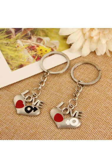 Couples Cheap Small Pendant Zinc Alloy Heart Keychain (A Pair)