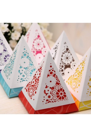 Triangle Red Color Card Paper Wedding Favor Boxes (12 Pieces/Set)