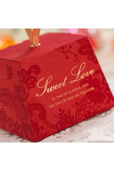 Red Color Personalized Wedding Favor Boxes (12 Pieces/Set)