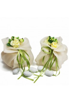 Ribbons Hand-made Flower White Color Classical Wedding Favor Bags (12 Pieces/Set)