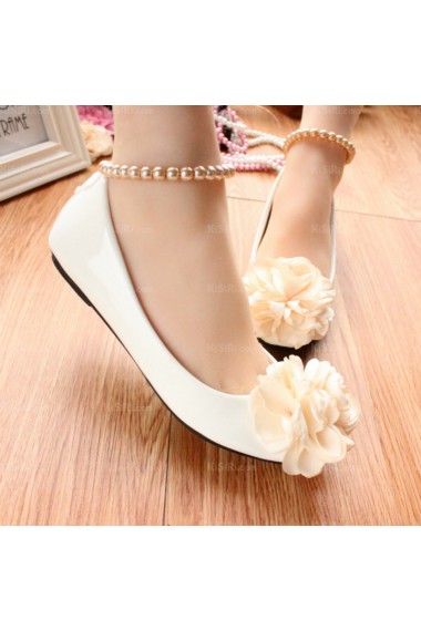 Elegant Wedding Bridal Shoes with Hand-made Flower and Pearl