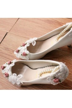 Beautiful Lace Bridal Wedding Shoes with Pearl