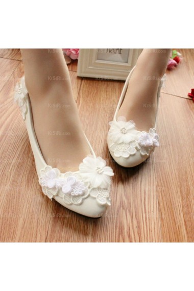 Exquisite Lace Bridal Wedding Shoes for Sale