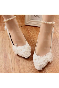 Elegant Lace Bridal Wedding Shoes with Flower and Pearl