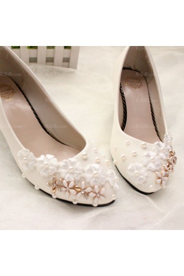 Best Wedding Bridal Shoes with Flower and Pearl