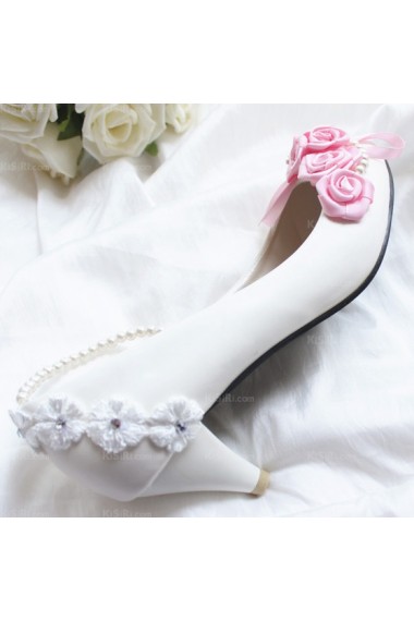 Best Wedding Bridal Shoes with Hand-made Flower Pearl