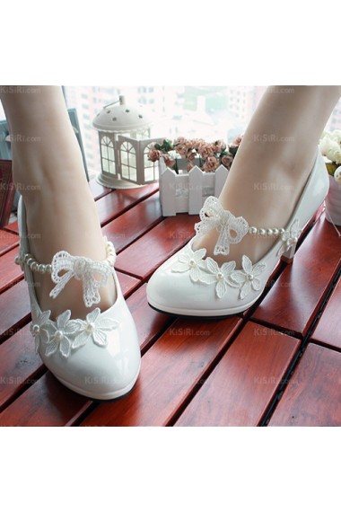 Discount White Lace Bridal Wedding Shoes with Flower and Pearl