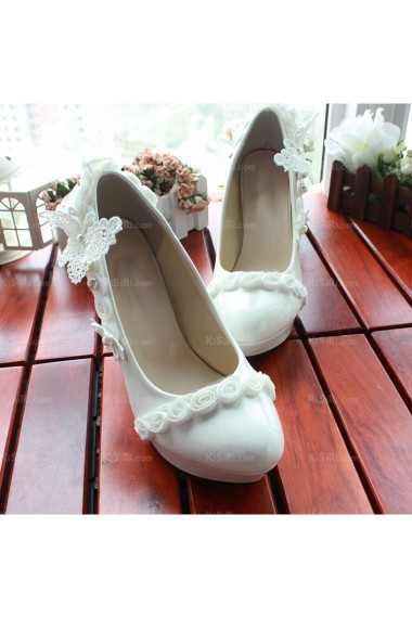 Best White Lace Bridal Wedding Shoes with Pearl and Flower